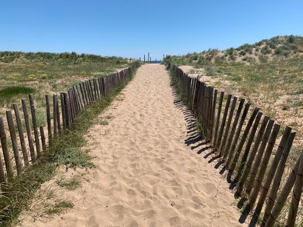Mas Pineii 2 - Viu Be Lägenhet Torroella de Montgrí Exteriör bild